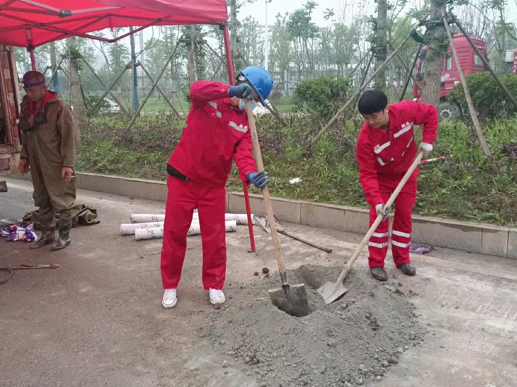 鹿城管道疏通哪家好】及时进行市政管道清淤