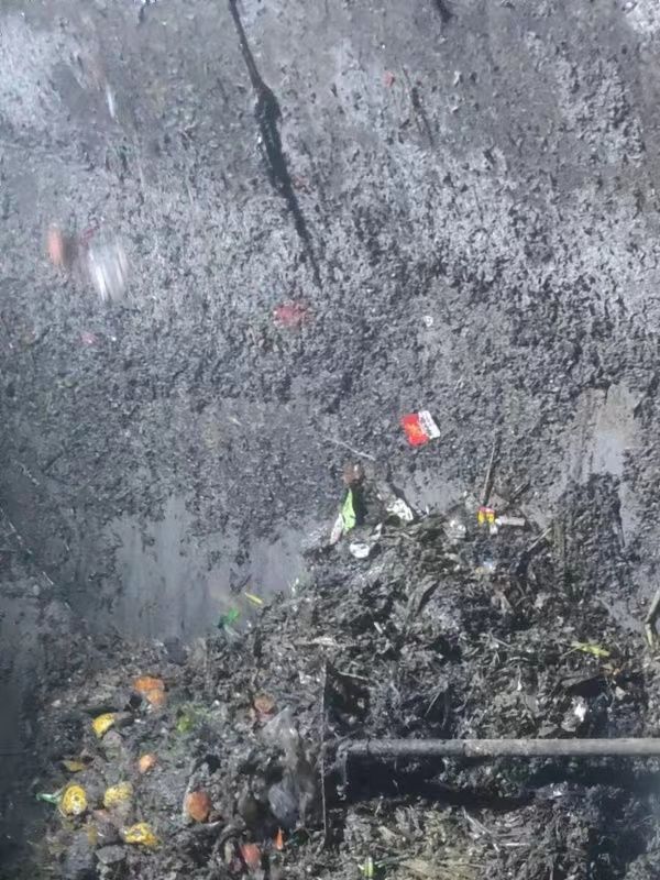 鹿城污水池清理